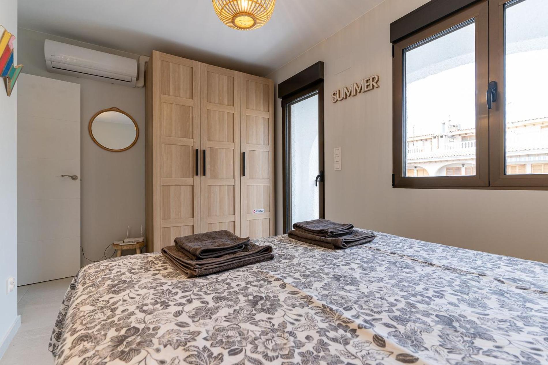 Вилла Rentafive Gran Casa Reformada Terraza Санта Пола Экстерьер фото
